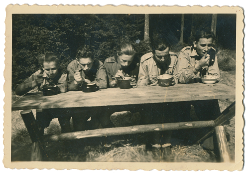 O oddílu: Obnovení oddílu po roce 1945